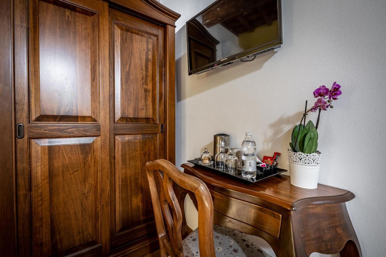 La Stella D'Oro B&B ฟลอเรนซ์ ภายนอก รูปภาพ